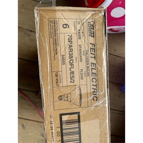 Brand New Feit Electric Halogen Bulbs Flood 71 Watt 120 Volt Lot of 6 - Picture 2 of 3